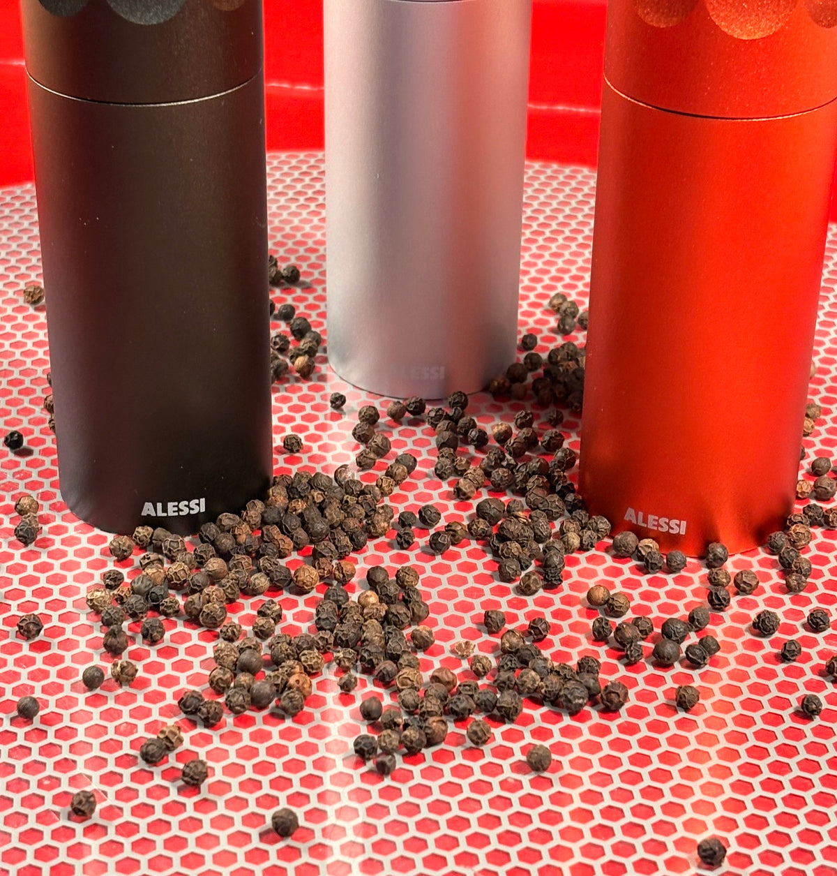 KG01 Salt, Pepper, and Spice Grinder