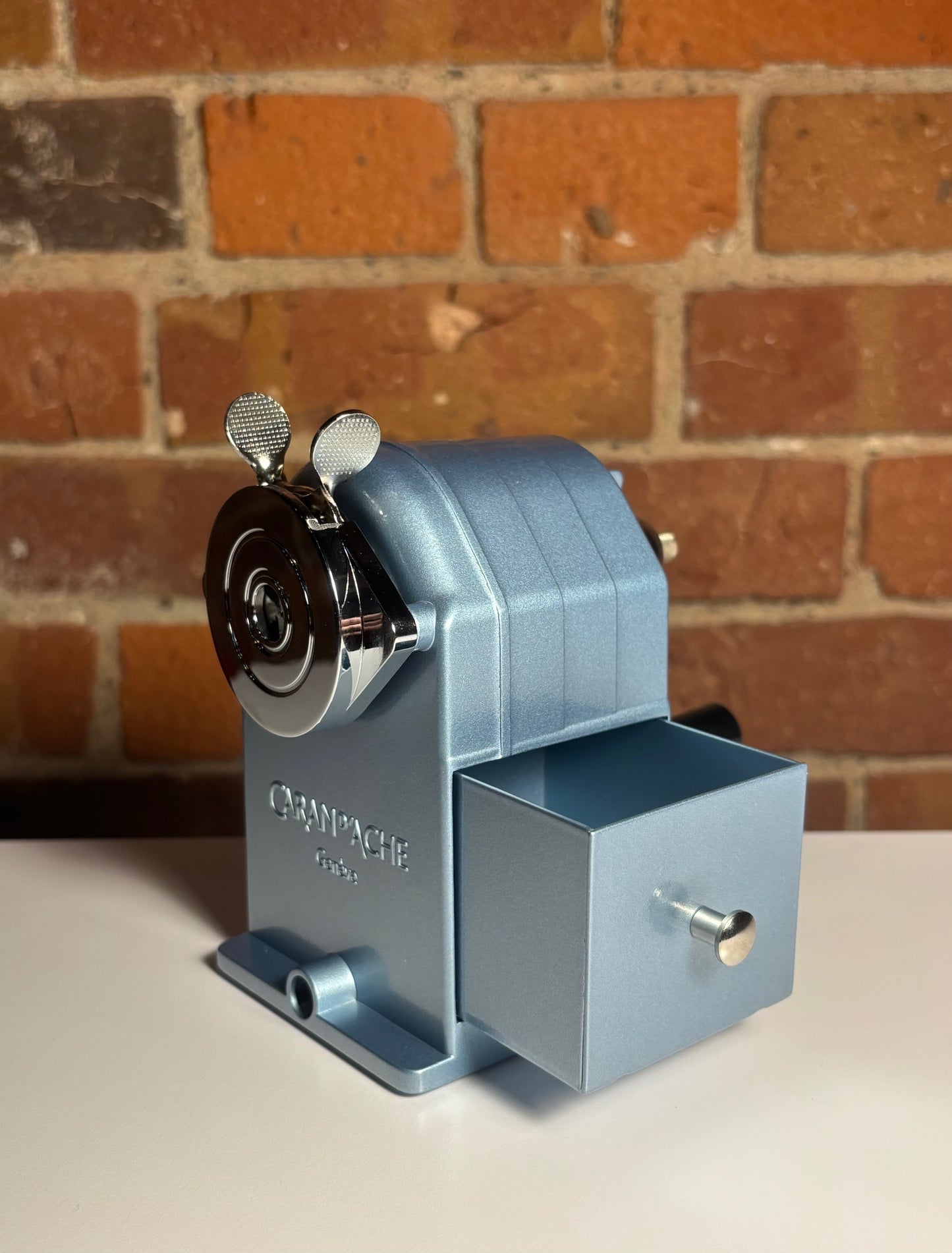 Caran d'Ache Sharpening Machine: Alpine Frost (Special Edition)