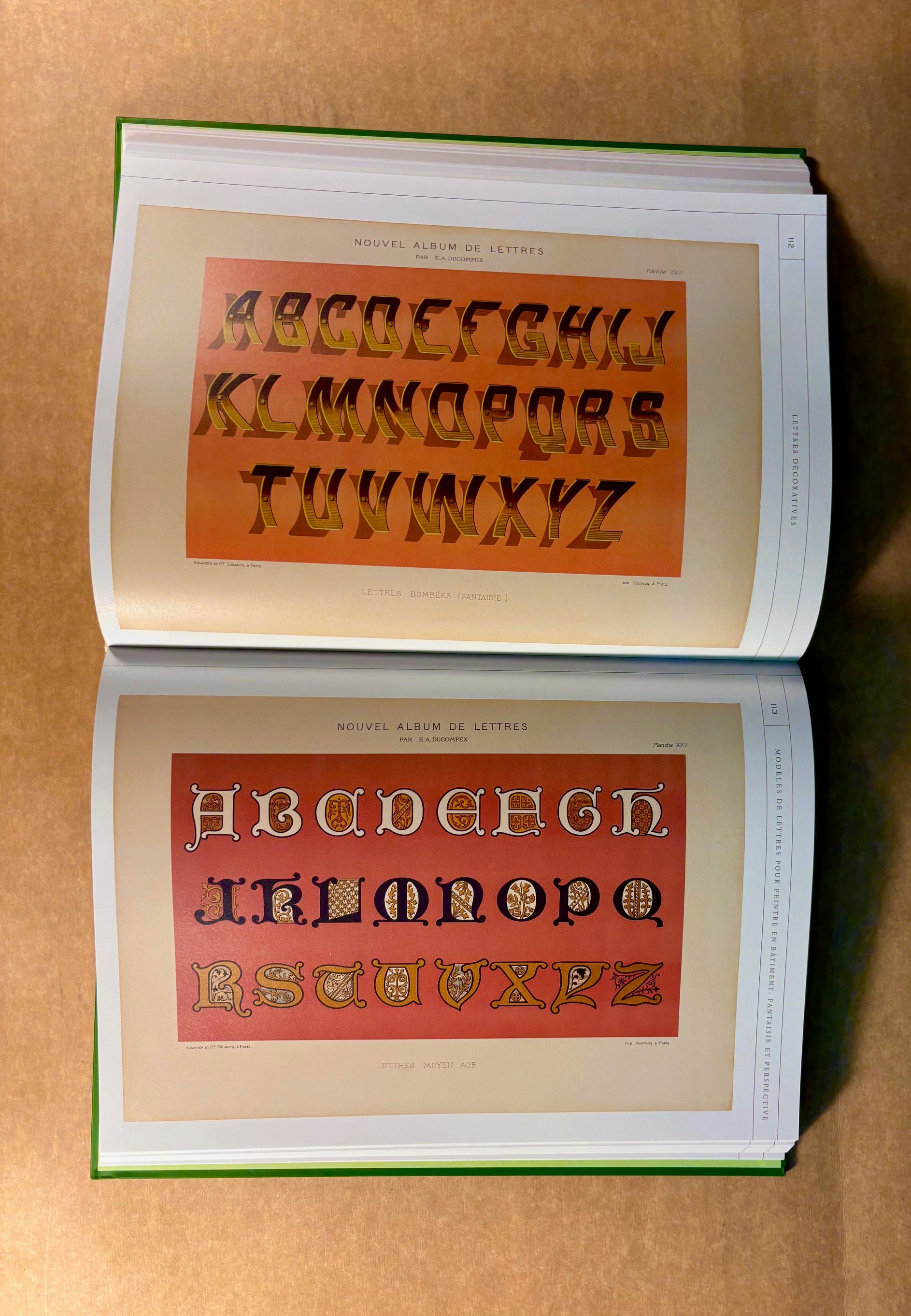Lettres Décoratives: A Century of French Sign Painters' Alphabets
